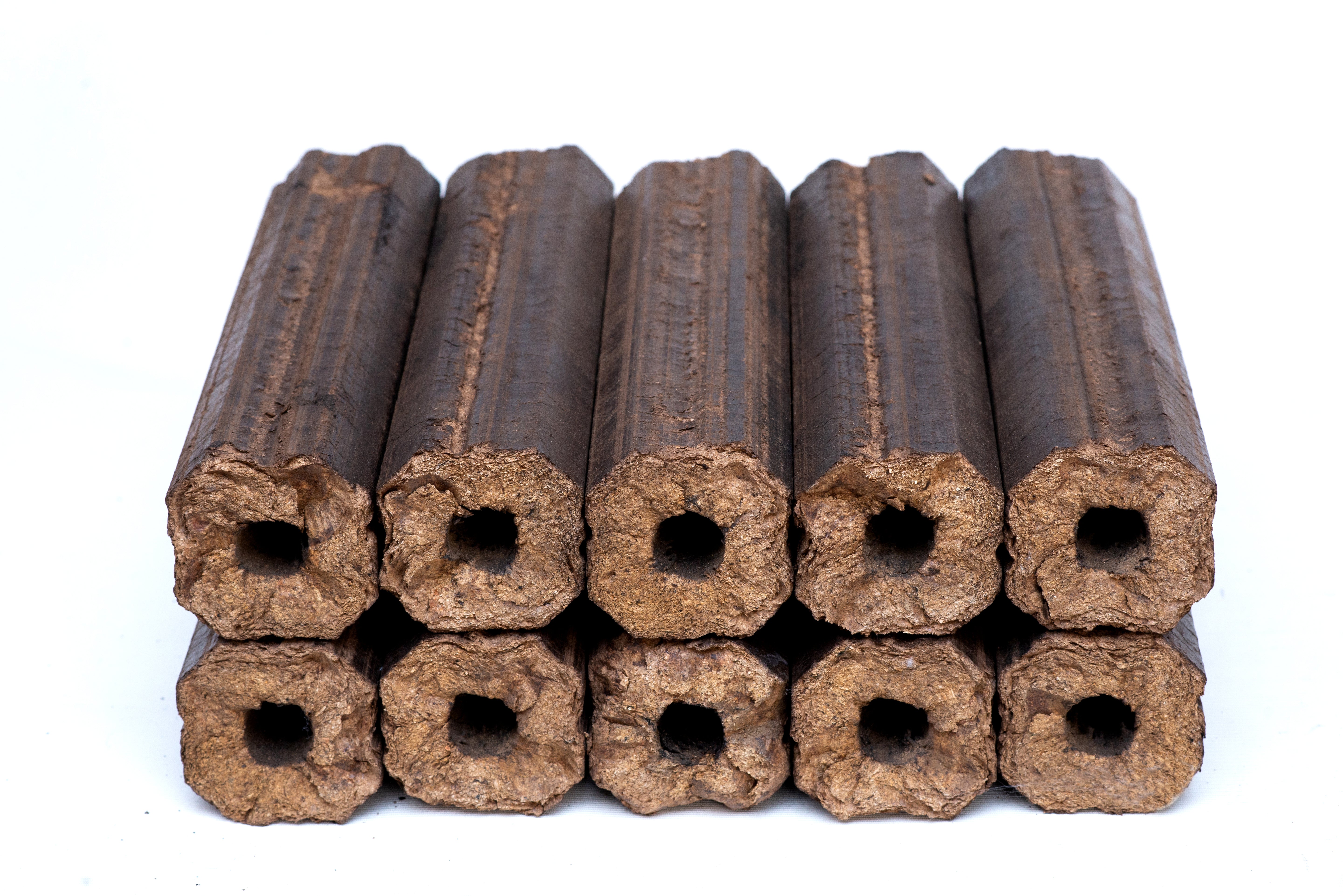 Holzbriketts PiniKay aus Eiche, 8 eck. Form